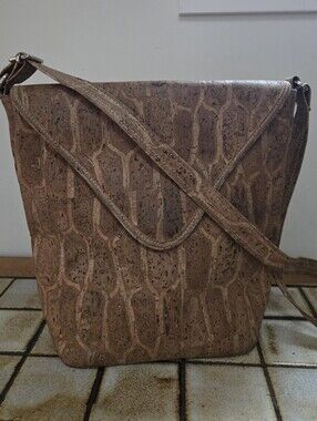 Natural Cork Shoulder Bag